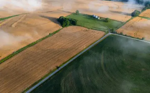 Zemes Birža ceļvedis